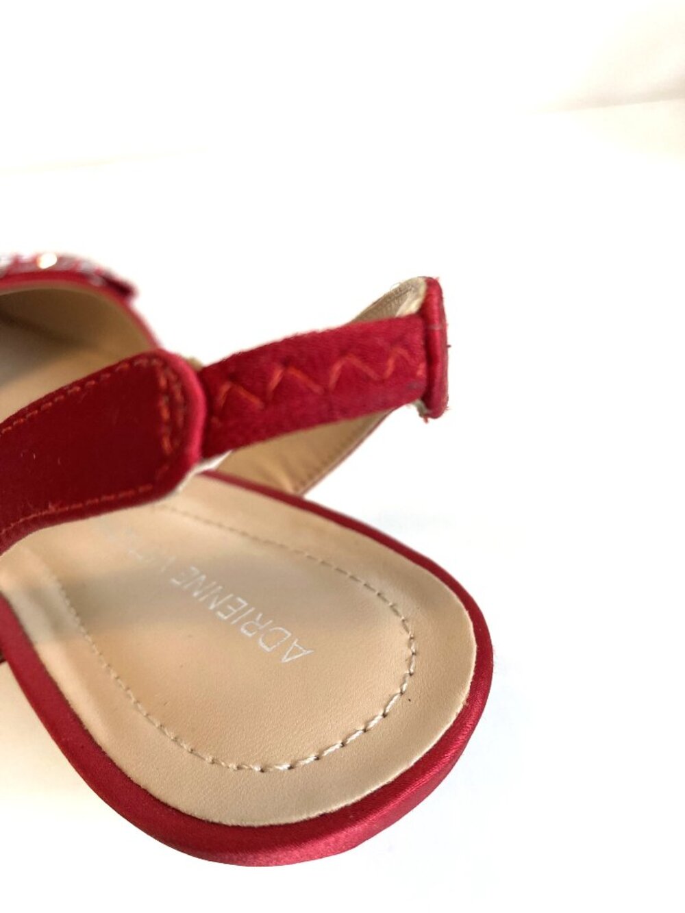 Adrienne Vittadini Red Satin Slingback Heels w/ Rhinestone Bow/ Size 9M - Picture 7 of 12